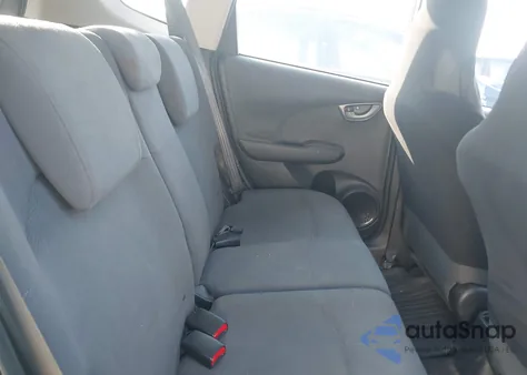 2013 Honda Fit from USA, damaged, VIN JHMGE8H37DC082471